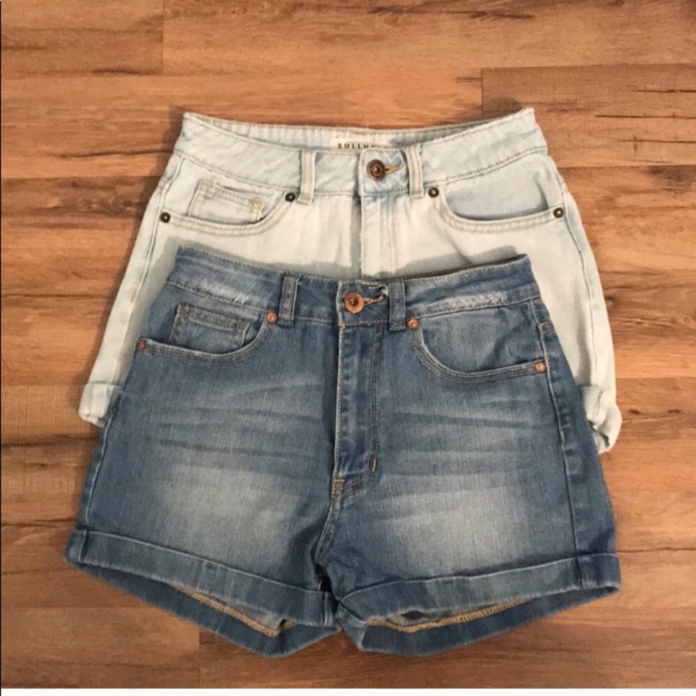 2 pairs of Bullhead Mom Jean Shorts